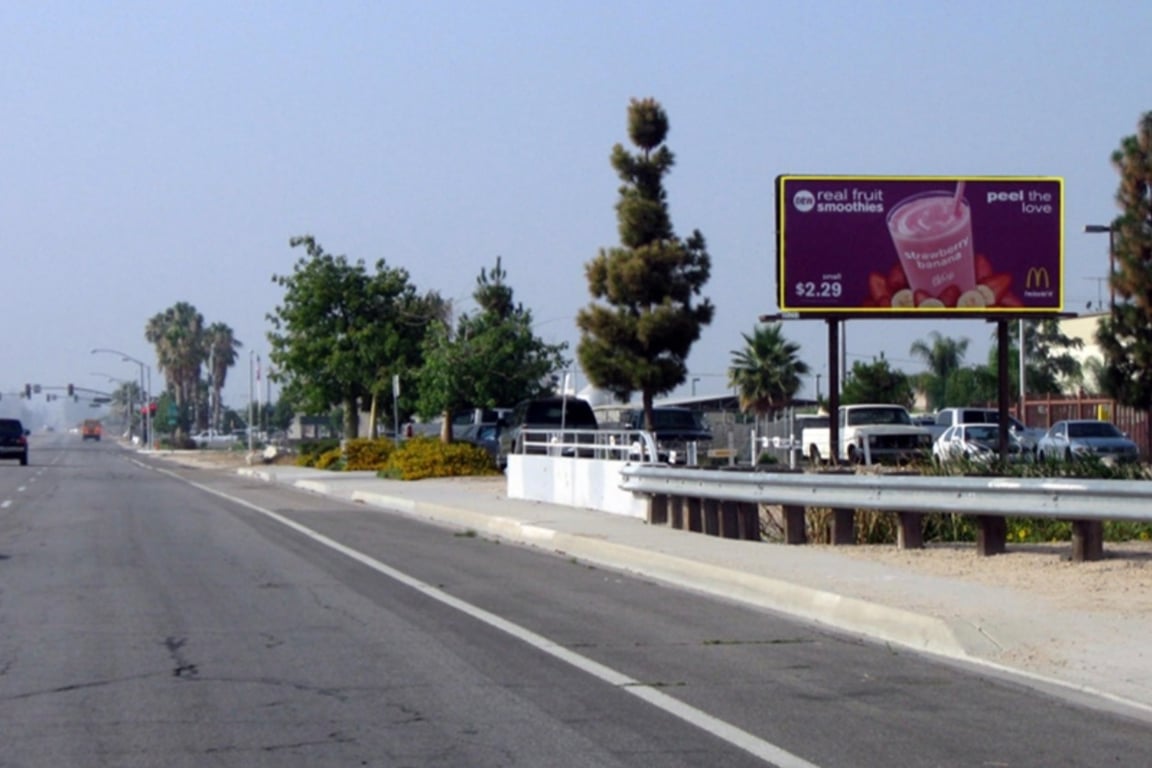 PALM WL N/O 5TH ST. HIGHLAND Media