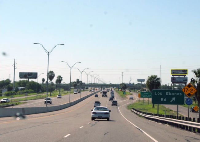 SS EXP 83 .3MI E/O BUS 83 TOP, MSN Media