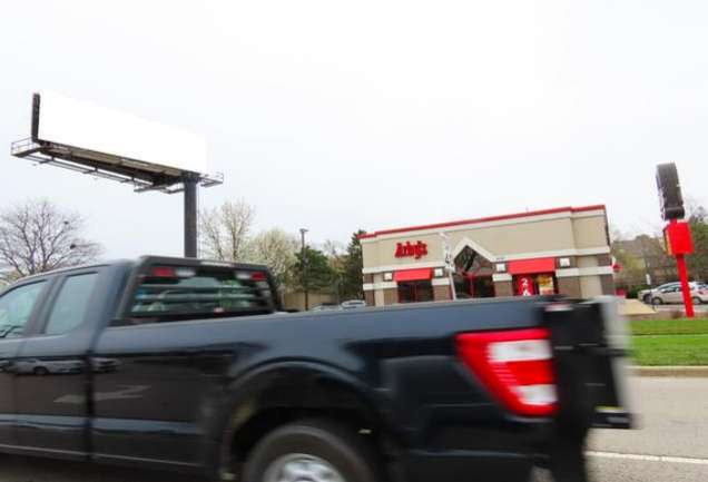 Location photo for Ogden Ave near Tower Crossing Associates (Naperville)