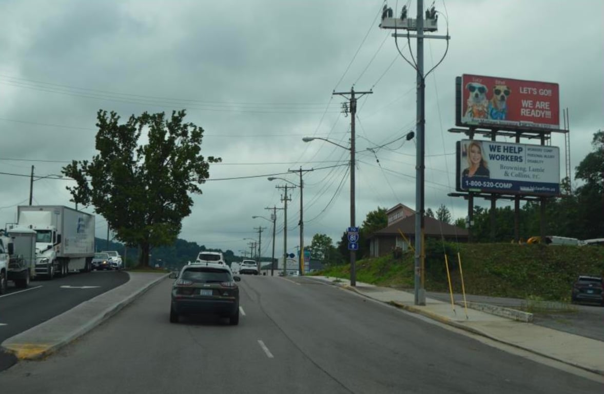 COMMONWEALTH 200 N/O EUCLID E/S F/S P4 T Media