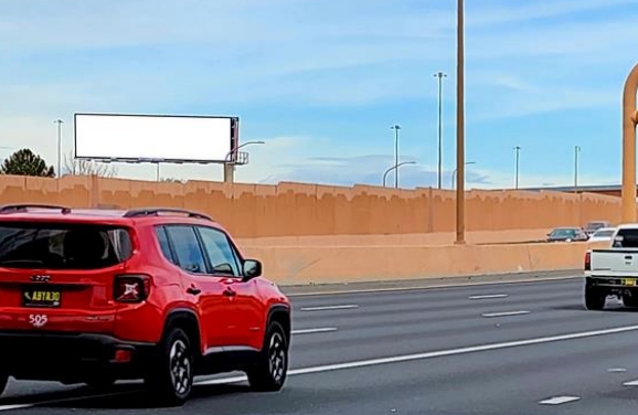 Location photo for Locust Pl NE near Vietnam Veterans Memorial Park, Santa Barbara-Martineztown (Albuquerque)