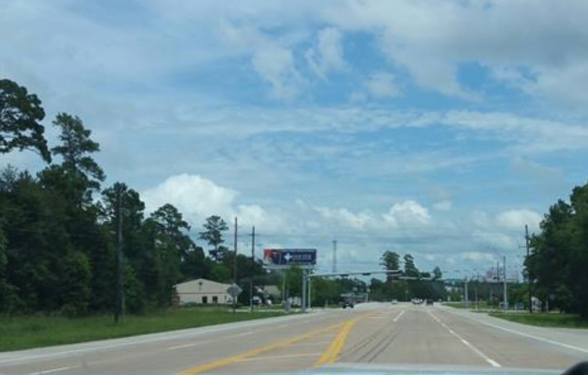 S Loop 336/ 1.5 mi W/O I-45 Media
