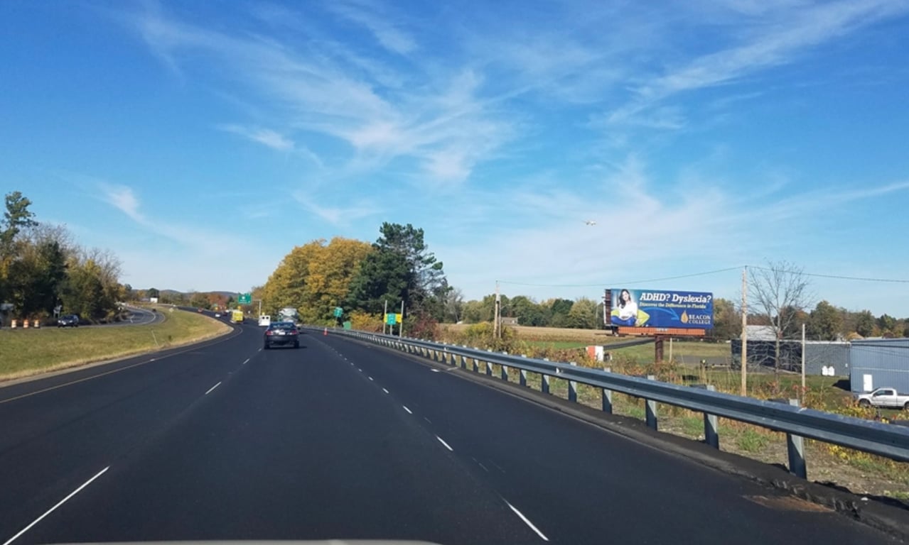 I-91, 900' S/O EXIT 19-NORTHAMPTON AIRP Media