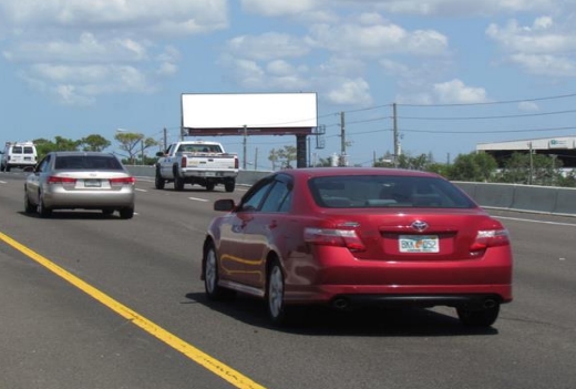 Location photo for U.S. 19 Frontage Rd near Us Hwy 19 N + 12400 (Clearwater)