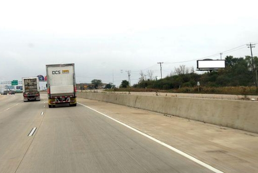 Location photo for 120th Ave near Welcome to Illinois Sign (Kenosha)