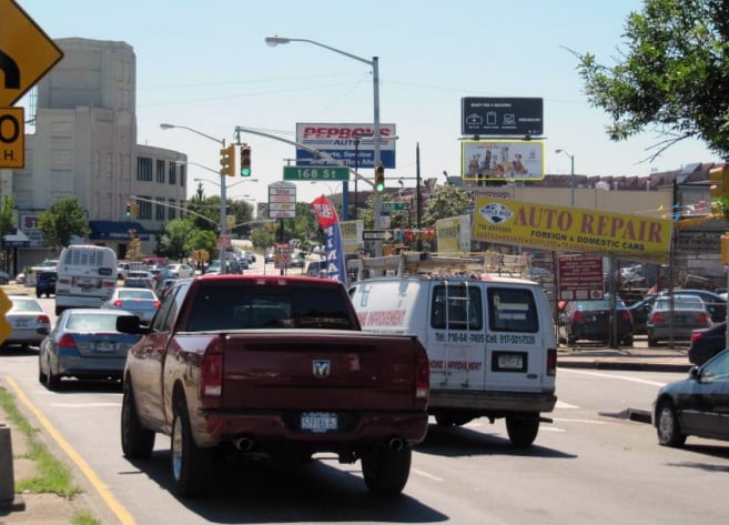 Location photo for Liberty Ave near York College, Jamaica (Queens County)