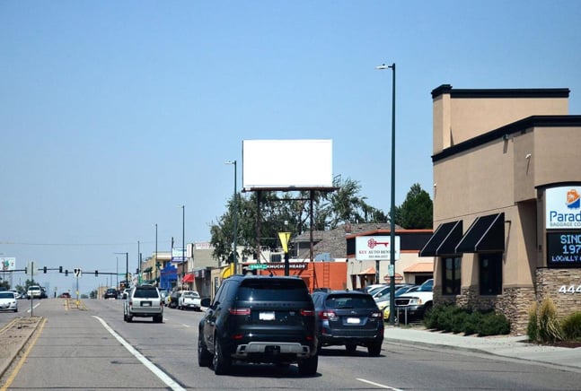 S Broadway 4398 Es N/O Radcliff F/S Media