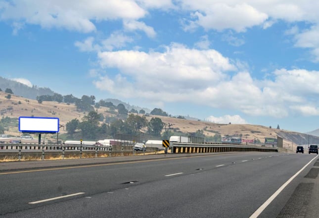 E/L I-5 1.26 MI N/O EXIT 129 DEL RIO N F/N Media