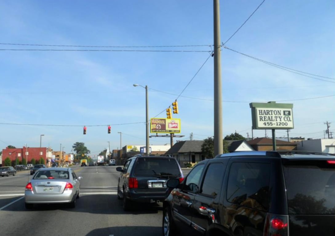 JACKSON ST E/S .4 MILE N/O HWY 55 F/S Media