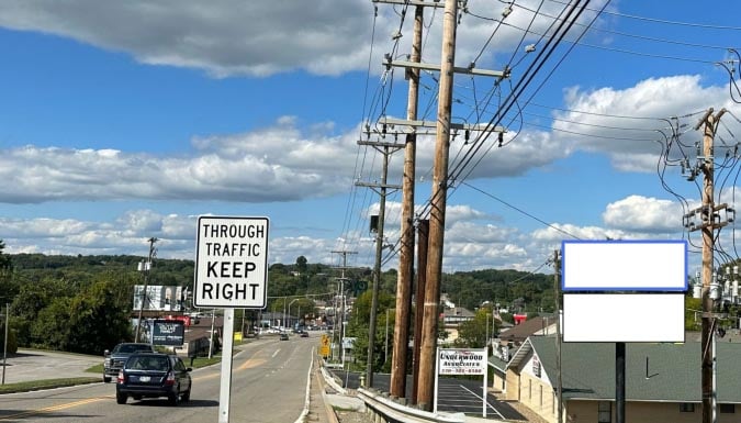 St. Clair Ave E/S, 0.10 mi S/O Foulks Dr, Top, S/F Media
