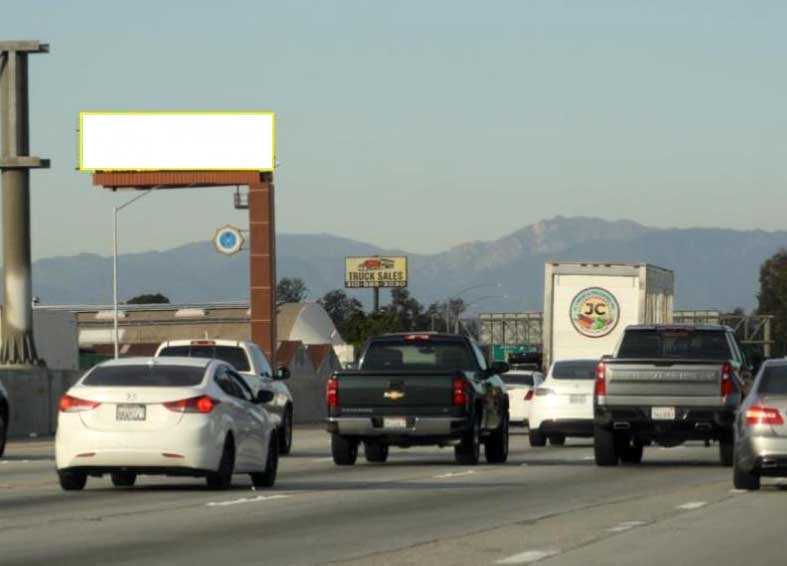 710 Fwy WL N/O 105 Fwy, SF Media