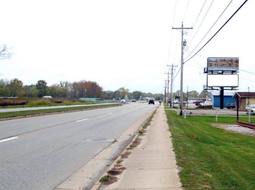 RT.7 @EAGLE FIREWORKS - Bottom Panel Media