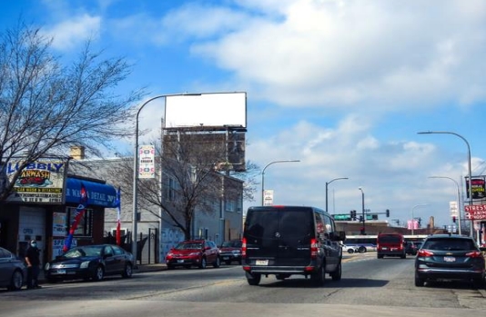 Location photo for W Grand Ave near Grand & Laramie, Belmont Cragin (Chicago)