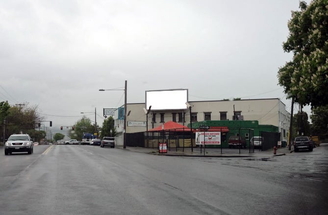 Location photo for NE Wasco St near NE Sandy & 33rd, Laurelhurst (Portland)