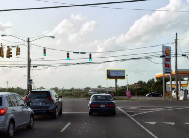 N. JAMES CAMPBELL BLVD E/S 250' N/O HAMPSHIRE PIKE F/S Media