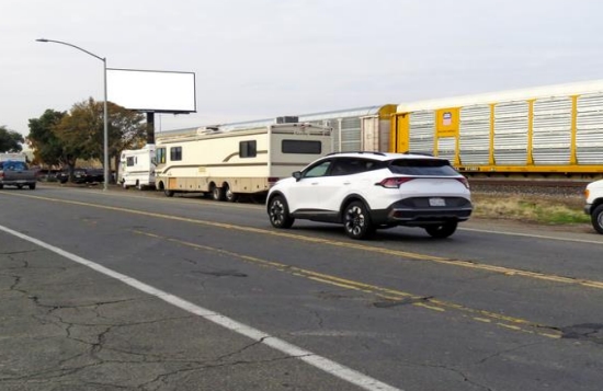 Location photo for Auburn Blvd near Marconi/Arcade Station (WB), North Sacramento (Sacramento)