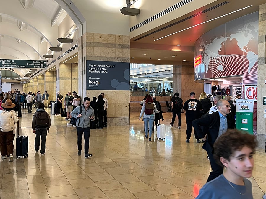 Terminal C - Single Column Wrap