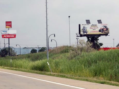 Location photo for Ford Ln near Henry Ford II Ball Diamonds (Woodhaven)