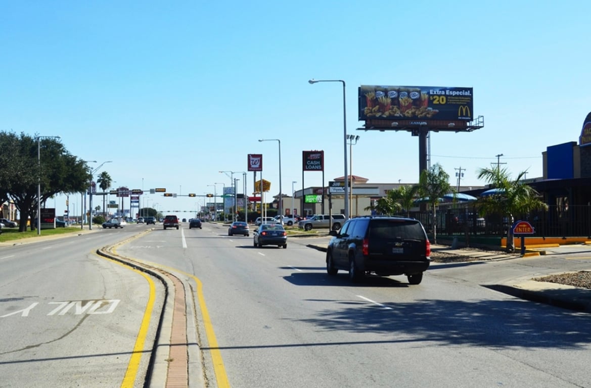 Hwy 59, 1.6mi. E/O IH35 Laredo, TX Media