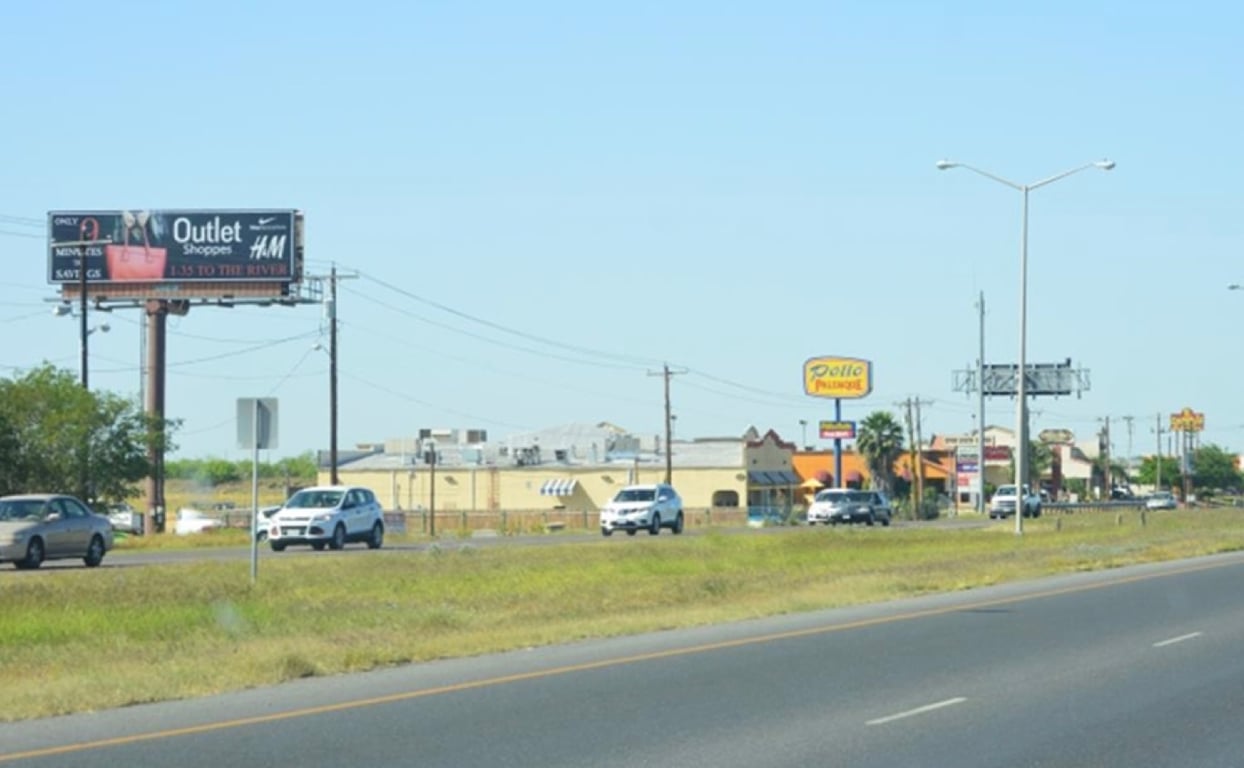 US HWY. 83 . N/W CORNER & RIVERHILL LOOP Media