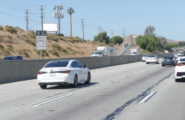 Location photo for University Ave near Chicago + University, University (Riverside)