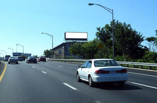 Location photo for Plymouth Ave near Prima CARE Fall River Walk-In (Fall River)