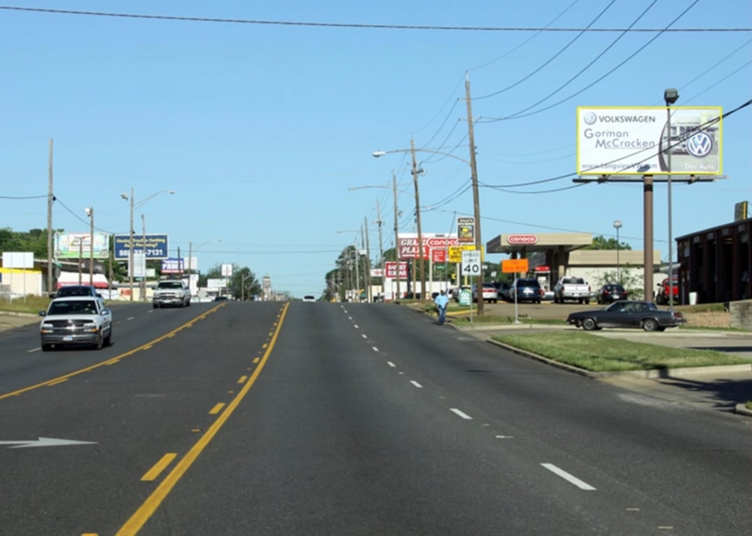HWY 80 N/S .3 MI W/O US 59 Media