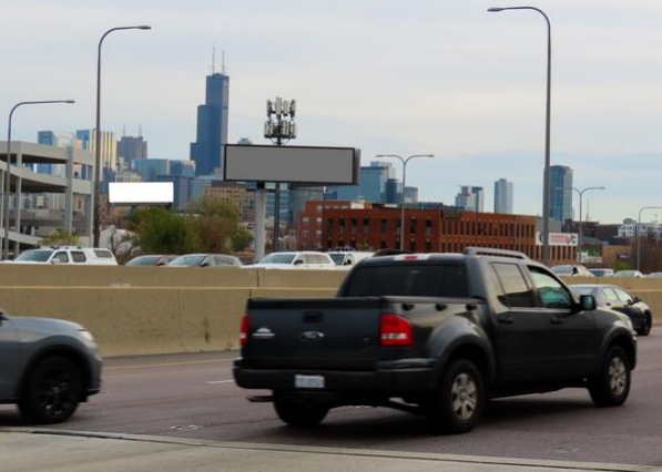 Location photo for W Cortez St near Chicago, West Town (Chicago)