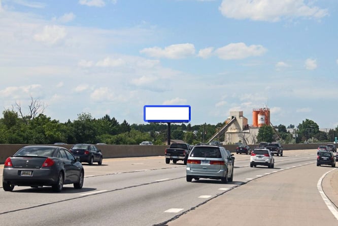 Location photo for Auburn Rd (Auburn Hills)