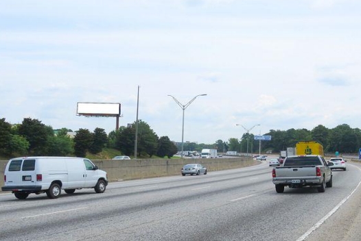 Location photo for Powers Ferry Rd near Town & Country Shopping Center (Marietta)