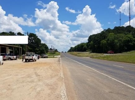 456 PAN AMERICAN DR,Business 59 1/2 mile N/O HWY 59/US 69 on west side, S/O HWY 190 Media