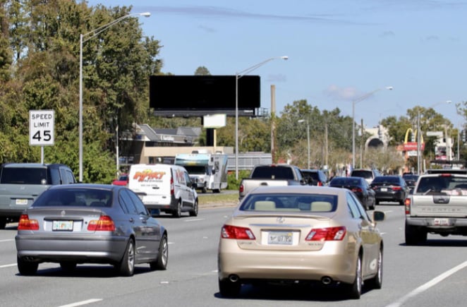 Dale Mabry Hwy .5 mi N/O Busch Blvd W/S F/S Media