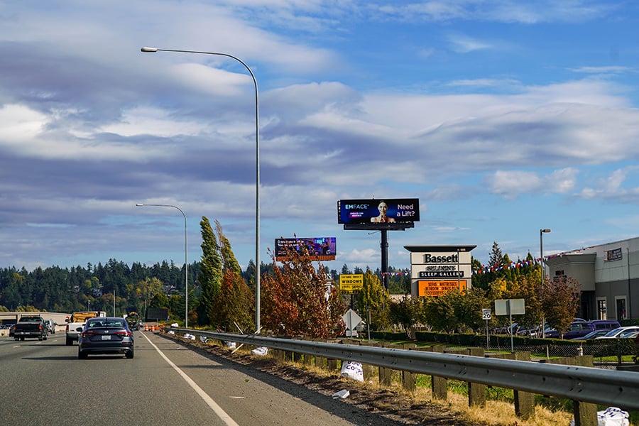 Location photo for E/S I-5, .58 Mi N/O Exit 137 54th Ave F/S