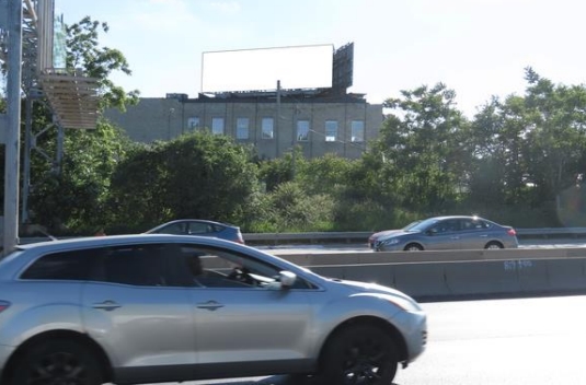 Location photo for W Madison St near S6 & Greenfield, Walker's Point (Milwaukee)