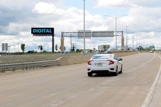 Location photo for S 6th St near Milwaukee Airport-Trains, Mitchell Field (Milwaukee)