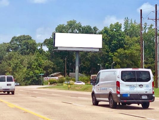 Location photo for SH 105/ .4 mi W/O Highland Hollow