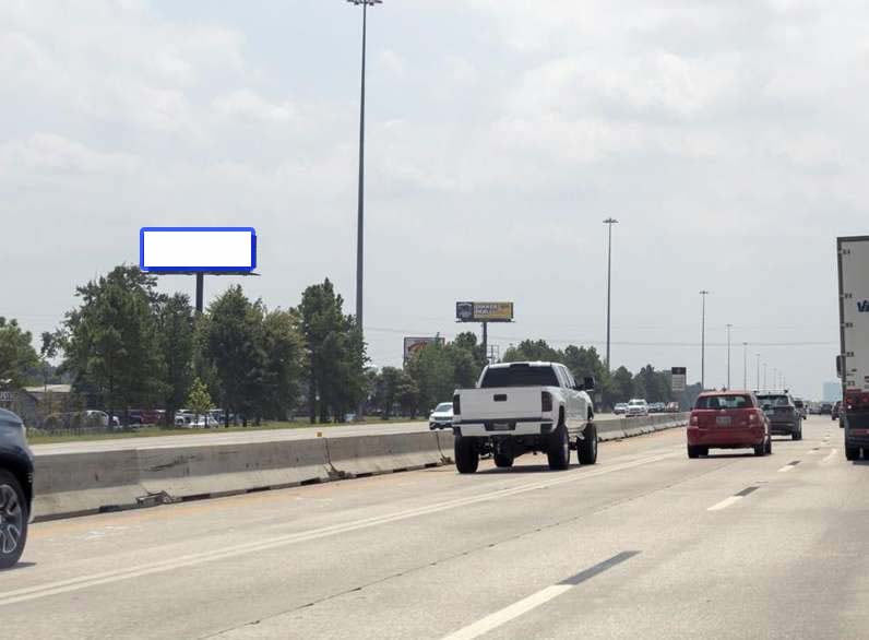 I-45N 1000.00 ft S/O Fm 1488 E/S F/N Media