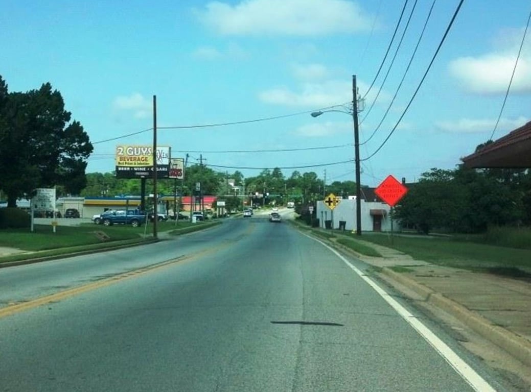 US 280 196 ft W/O S. Gwinnett St SS F/E Media