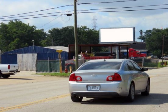 Location photo for Holland Ave near Delmy's Garden, Northeast Houston (Galena Park)