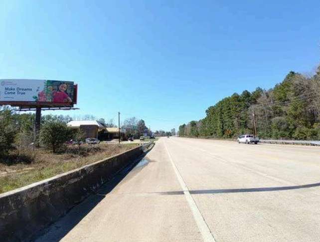 Loop 336, .8 mi. W/O 1484 Conroe, TX Media