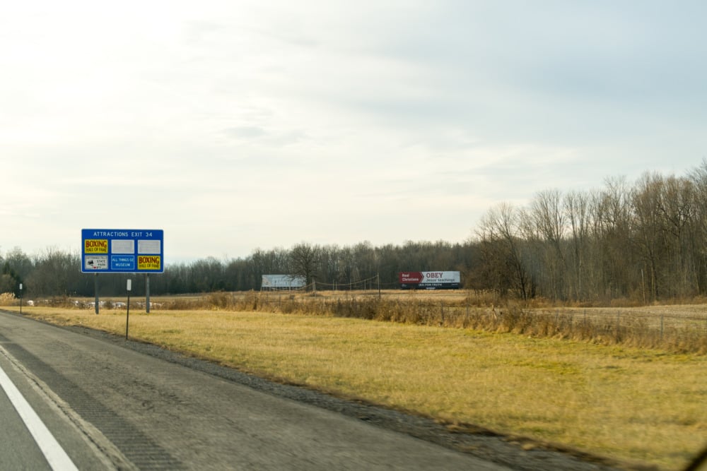 N/S I-90 1.00 mi W/O Canastota Exit 33 F/E Media