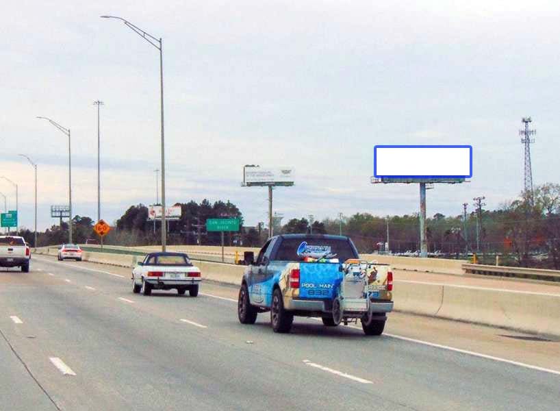 Location photo for I-45N 1700.00 ft N/O Fm 1488 W/S F/N