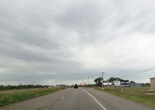 Location photo for E 4th St (Taylor)