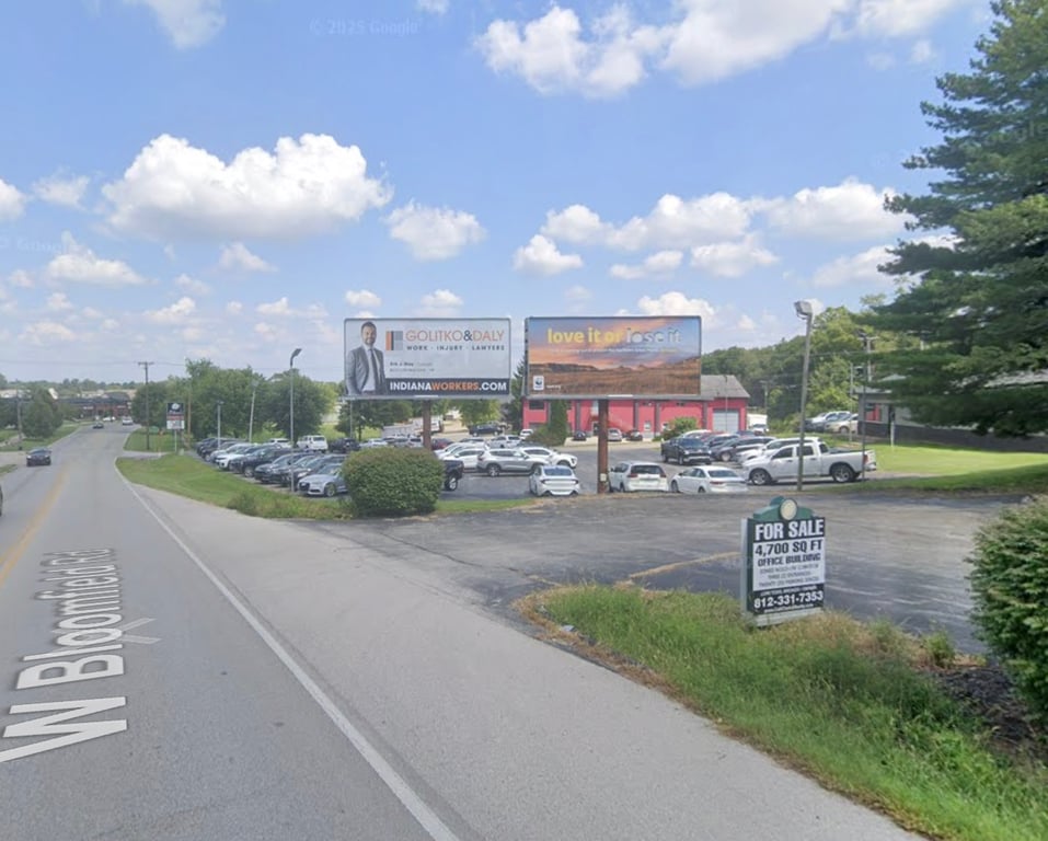 Location photo for W Bloomfield Rd near Bloomfield Rd & Landmark Ave (Bloomington)