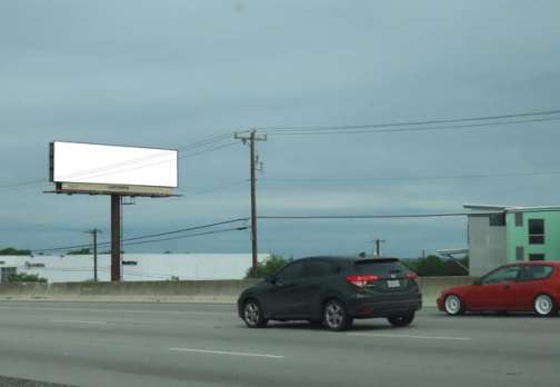 Location photo for I-35 near DaVita Live Oak Dialysis, Valley Forge (San Antonio)