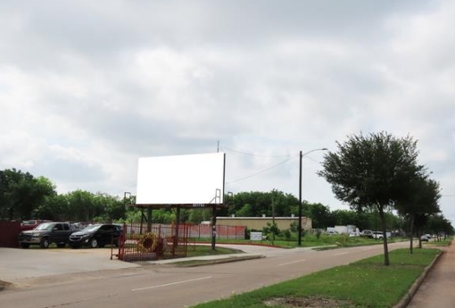 Location photo for Hiram Clarke Rd near Southside Church of Christ, Central Southwest (Houston)