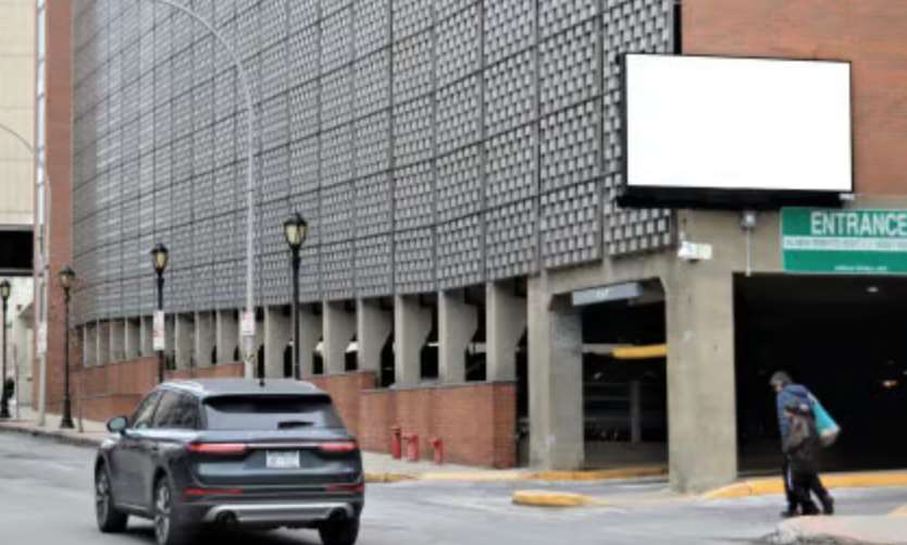 Hamilton Ave S/S, 25 ft E/O Church St, W/F Media