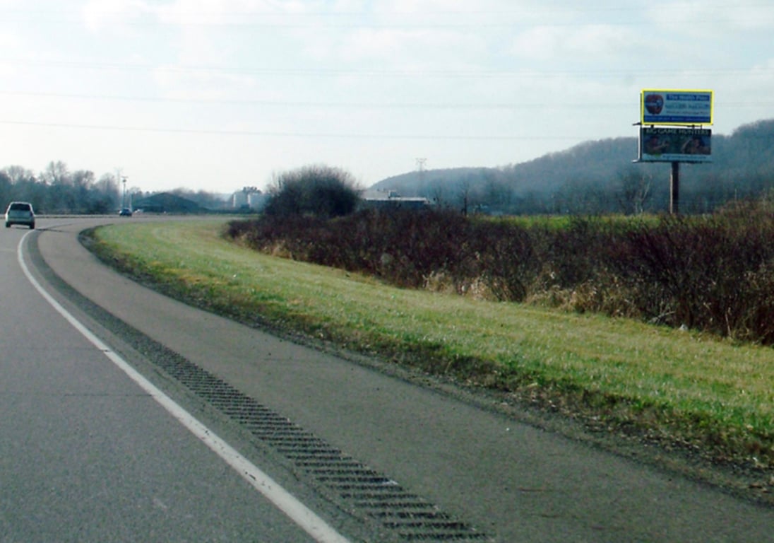 RT36 .4MI W/TR 1245 N/L E/F (T) Media