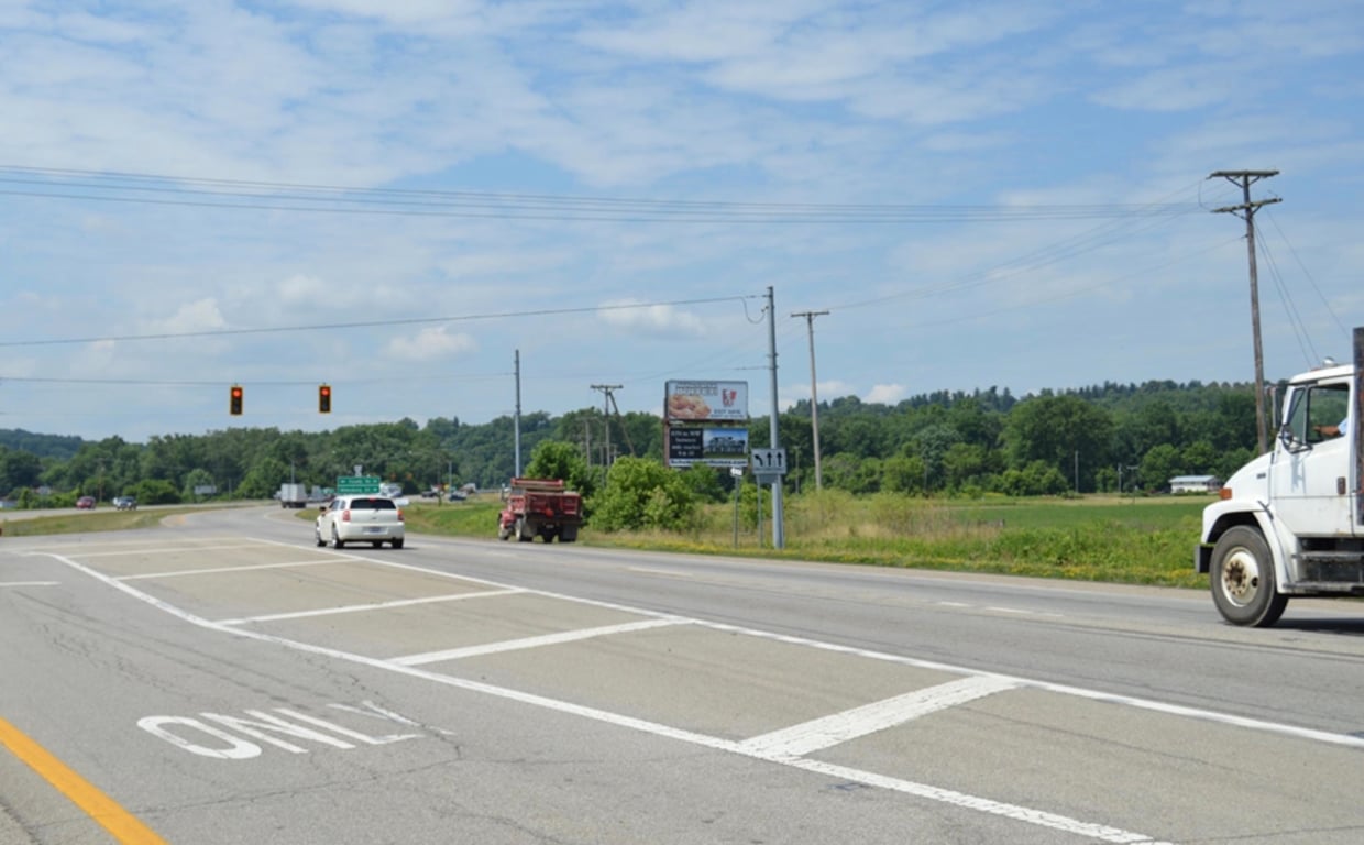 Location photo for Co Rd 621 near Canal Boat Landing Monticello III (Coshocton)