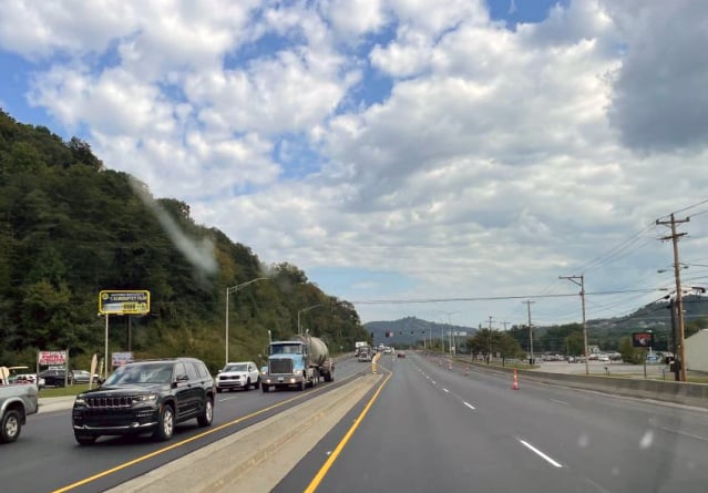 US 23 1.3 mi S/O SR 2061 ES Media